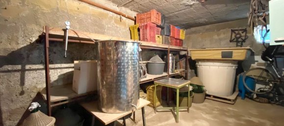 Casa de 5 habitaciónes en Brusciano, Italy No. 94467 46