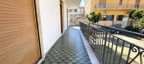 Casa de 5 habitaciónes en Brusciano, Italy No. 94467 40