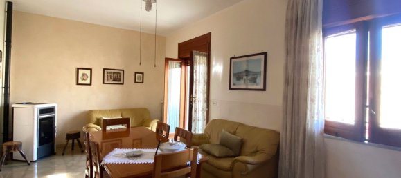 Casa de 5 habitaciónes en Brusciano, Italy No. 94467 5