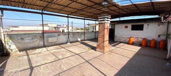 Casa de 5 habitaciónes en Brusciano, Italy No. 94467 30