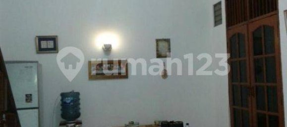 4 bedrooms House in Kebon Jeruk, Indonesia No. 1375 2