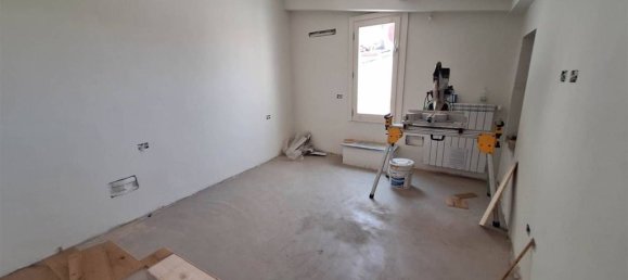 2 bedrooms Penthouse in Florence, Italy No. 337275 10