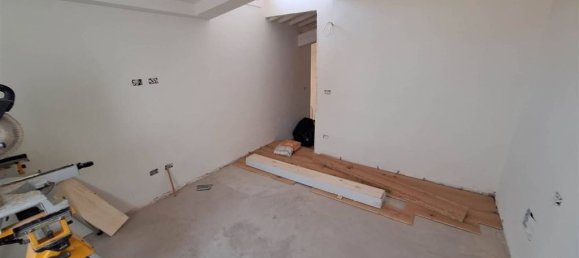 2 bedrooms Penthouse in Florence, Italy No. 337275 11