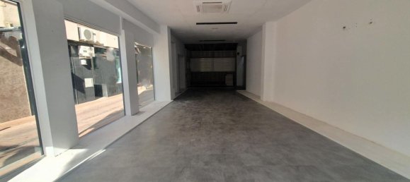 Imóvel comercial em Granada, Spain 320 m² N.º 151241 3
