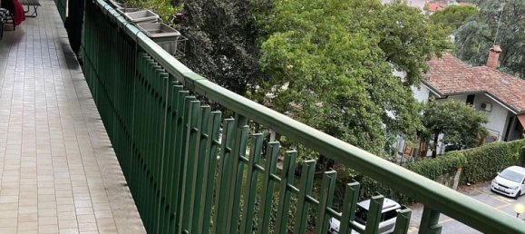 Квартира с 7 спальнями в Удине, Италия № 347502 20