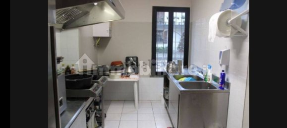 Коммерческая недвижимость с 3 комнатами в Комо, Италия № 254602 7