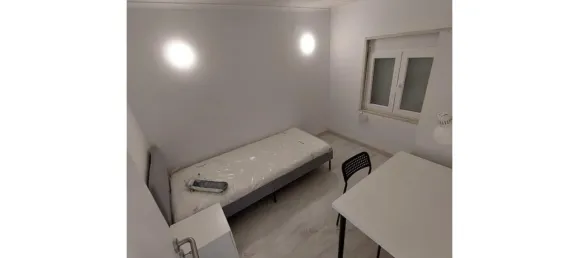 9 bedrooms House in Lisbon, Portugal No. 135006 8