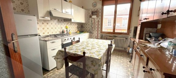3 rooms Apartment in Sassuolo, Italy No. 33598 9