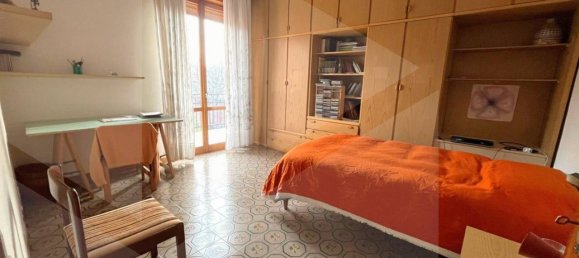 3 rooms Apartment in Sassuolo, Italy No. 33598 28