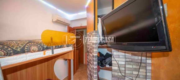 Квартира с 2 спальнями в Мессина, Италия № 321051 14