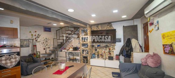 Квартира с 2 спальнями в Мессина, Италия № 321051 3