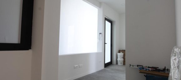 1 bedroom Apartment in Sasso Marconi, Italy No. 352993 3