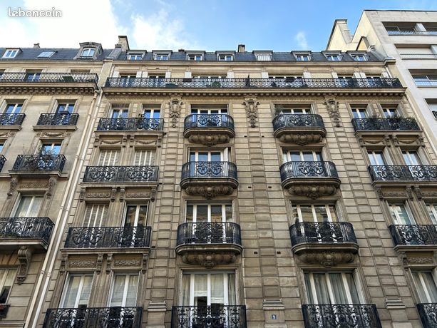 1 bedroom Apartment in Paris, France No. 310731
