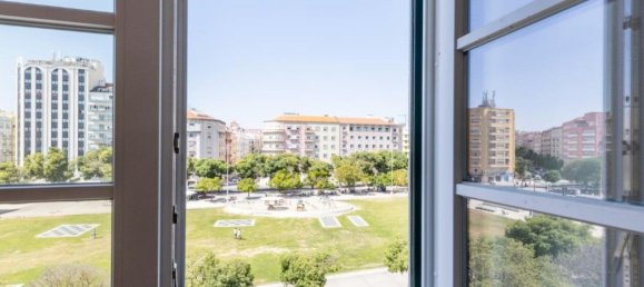 Квартира с 4 спальнями в Лиссабон, Португалия № 104970 27