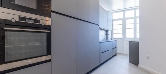 Квартира с 4 спальнями в Лиссабон, Португалия № 104970 30