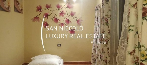 3 bedrooms Apartment in Florence, Italy No. 207359 6