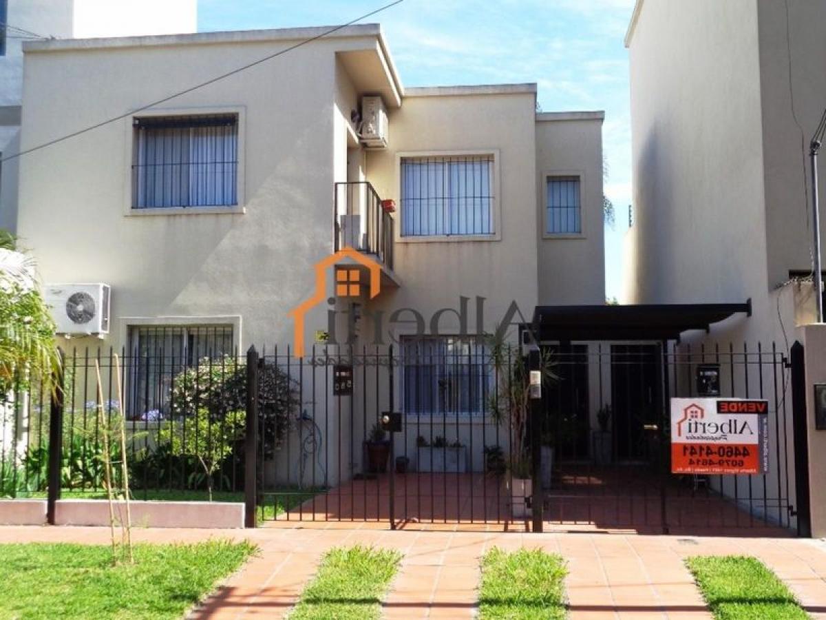 Дом с 2 спальнями в Морон, Аргентина № 12067