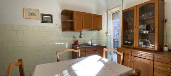 Квартира с 2 комнатами в Рим, Италия № 11622 5