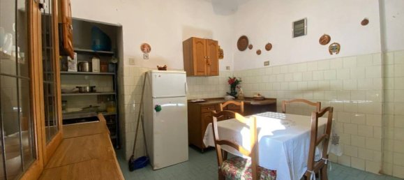 Квартира с 2 комнатами в Рим, Италия № 11622 7