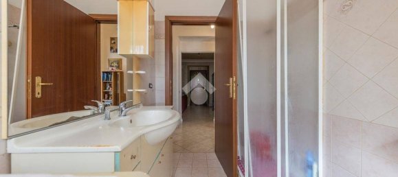 3 Schlafzimmer Villa in Rome, Italy, Nr. 130854 15
