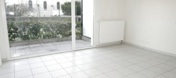 1 bedroom Apartment in Reims, France No. 49113 4