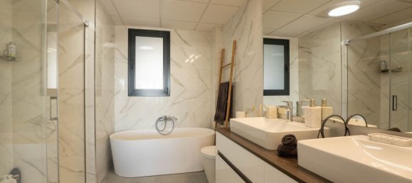 3 bedrooms Apartment in Estepona, Spain No. 146999 50