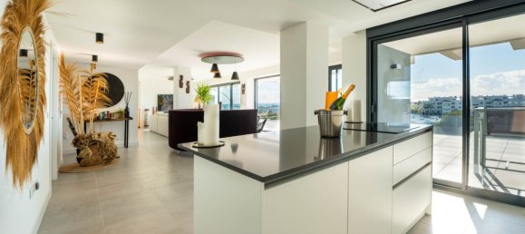 3 bedrooms Apartment in Estepona, Spain No. 146999 26