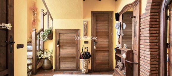 3 bedrooms Townhouse in Benahavis, Spain No. 166439 18