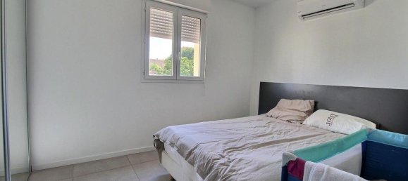 5 bedrooms House in Marseille, France No. 293024 9