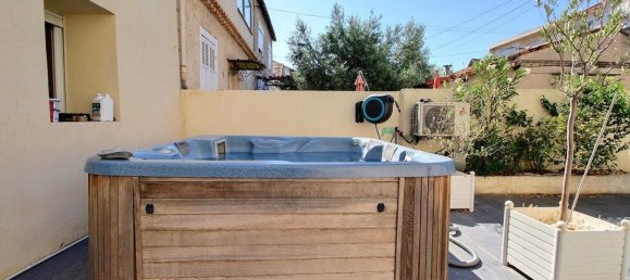 5 bedrooms House in Marseille, France No. 293024 14