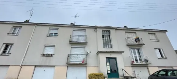 3 rooms Apartment in Descartes, France No. 78534 12