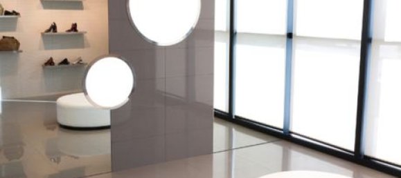 1570m² Commercial property in Tournus, France No. 353270 4