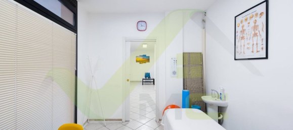  عقار تجاري في Melzo, Italy 60متر مربع رقم 379212 12