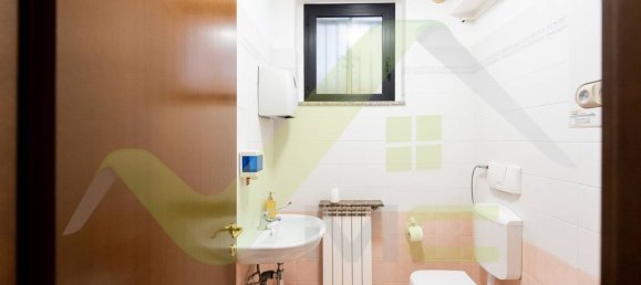  عقار تجاري في Melzo, Italy 60متر مربع رقم 379212 7