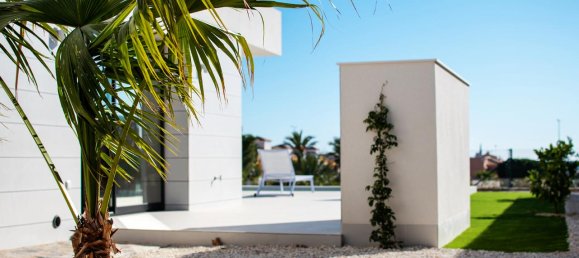 3 bedrooms House in Los Montesinos, Spain No. 13747 27