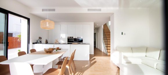 3 bedrooms House in Los Montesinos, Spain No. 13747 8