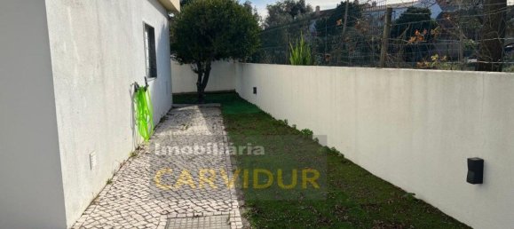 4 bedrooms House in Barreiro, Portugal No. 85032 24