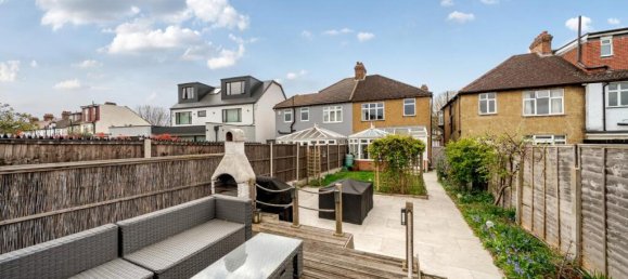 3 bedrooms House in Beckenham, United Kingdom No. 14393 19