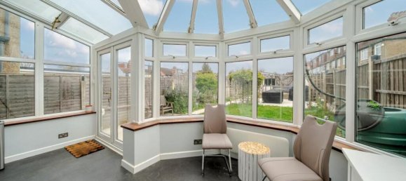 3 bedrooms House in Beckenham, United Kingdom No. 14393 6