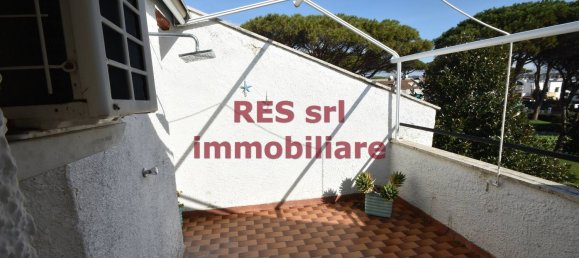 Квартира с 2 комнатами в Черветери, Италия № 107458 45