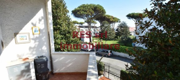 Квартира с 2 комнатами в Черветери, Италия № 107458 38