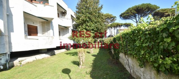 Квартира с 2 комнатами в Черветери, Италия № 107458 7