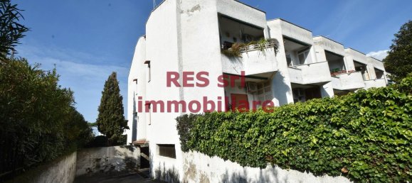 Квартира с 2 комнатами в Черветери, Италия № 107458 34