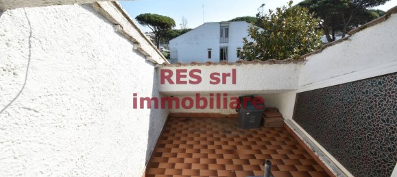 Квартира с 2 комнатами в Черветери, Италия № 107458 39