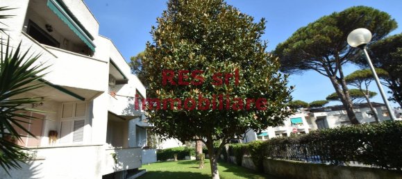 Квартира с 2 комнатами в Черветери, Италия № 107458 4