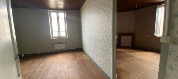 Casa de 5 dormitorios en Gontaud-de-Nogaret, France No. 192393 5