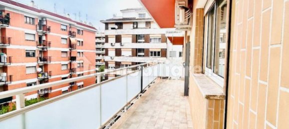 3 rooms Hotel in Rome, Italy No. 252026 3