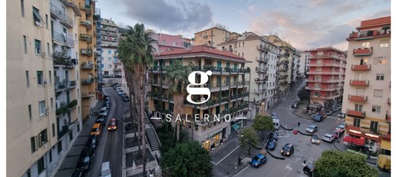 5 bedrooms Apartment in Salerno, Italy No. 56077 2