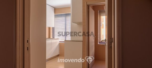 3 Schlafzimmer Wohnung in Porto, Portugal, Nr. 157904 8