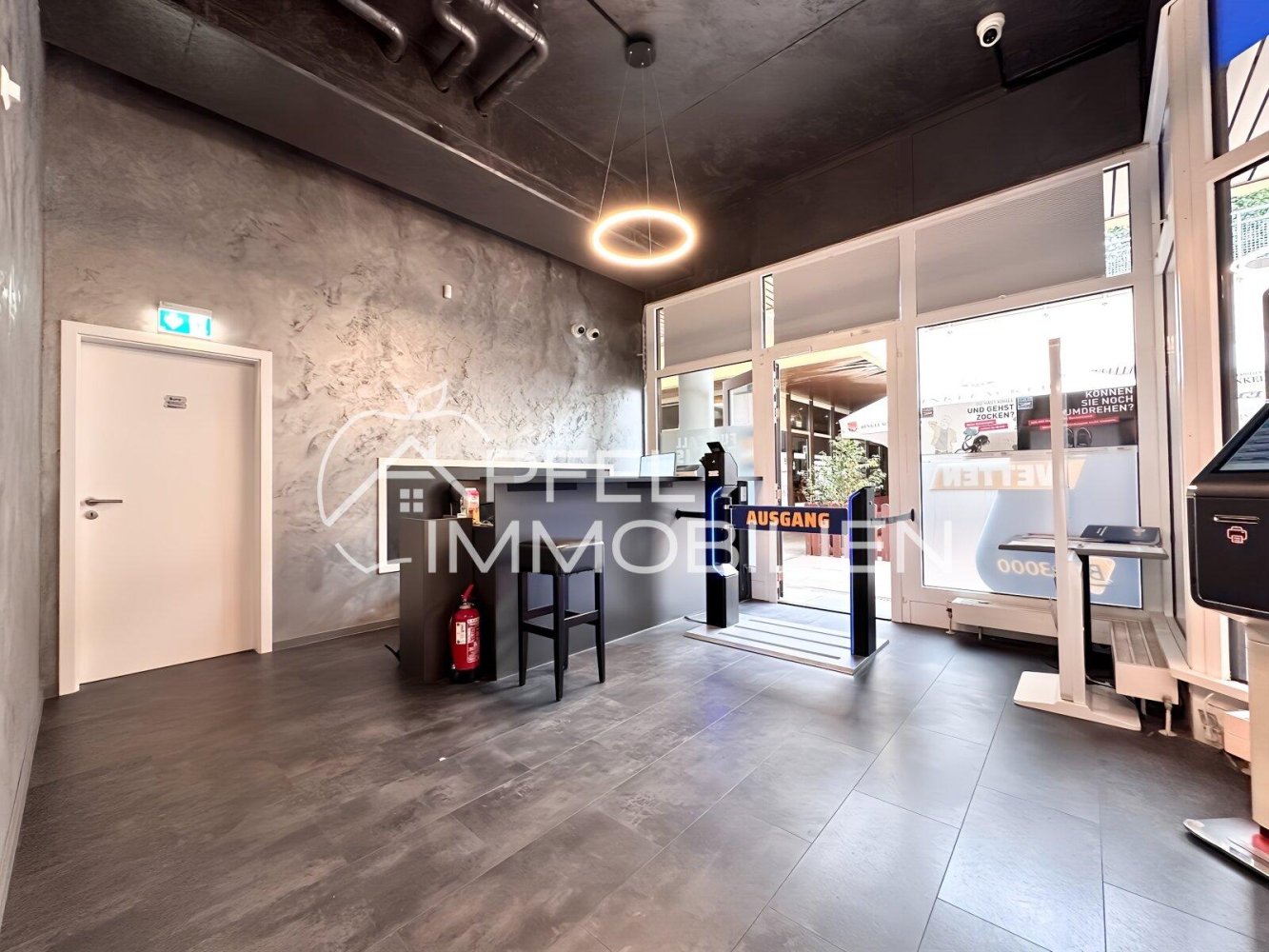 105m² Commercial property in Rems-Murr-Kreis, Germany No. 66613